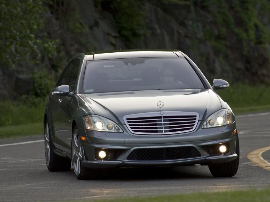  Mercedes-Benz S63 AMG 2009 года  (фото 30 из 42)